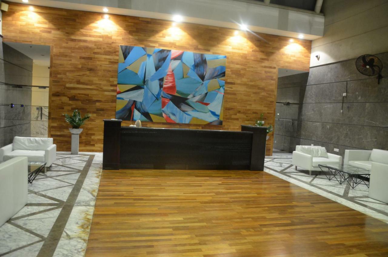 Atrium - Iconic Apartment Sri Jayewardenepura Kotte Esterno foto